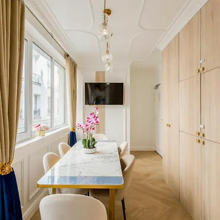 Apartment Merveil - Luxury - Marais - Poissonniere Paris