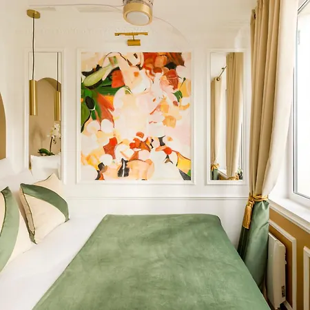 Merveil - Luxury - Marais - Poissonniere Apartment